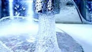 s560x316_apa_potabila_scumpita