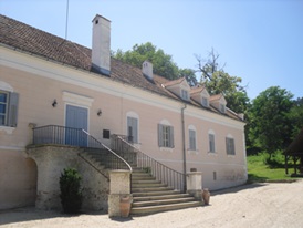 conacul apafi malancrav mic