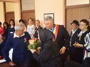 cupluri nunta aur axente mic