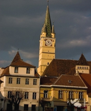 Turnul-Trompetilor-ww