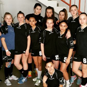 echipa-de-handbal-2015 axente sever medias