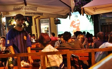 terasa estivala doi.jpg