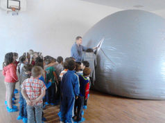 planetariu mobil 